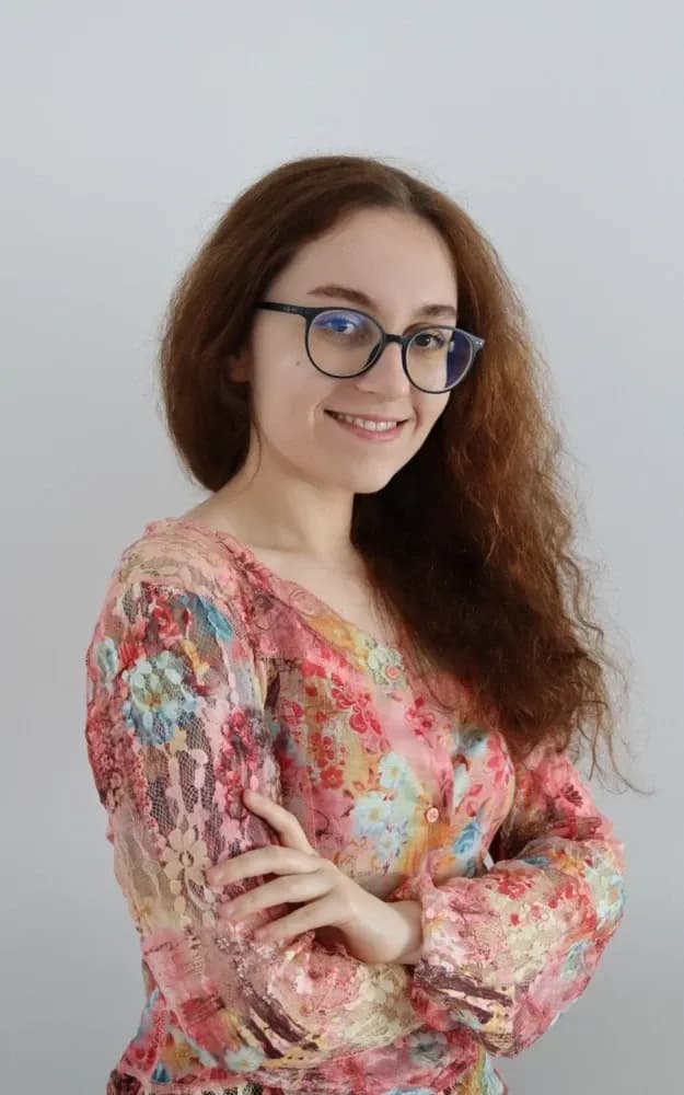 Specializat în undefined - Roxana-Oana Popa