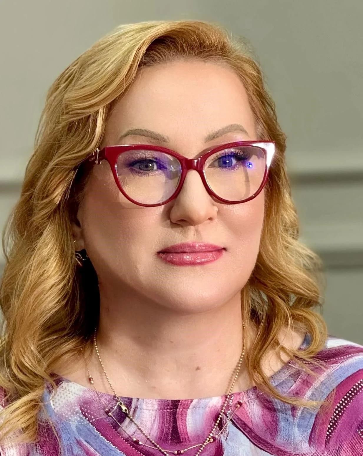 Specializat în undefined - Carmen Badea