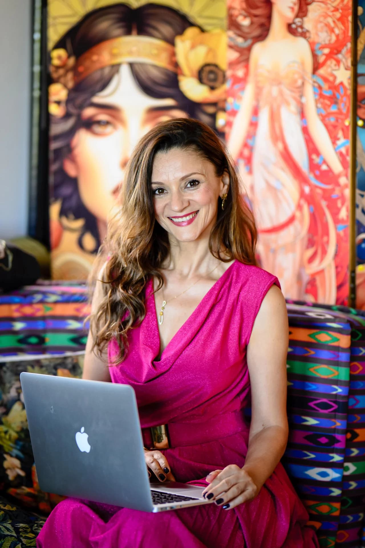 Specializat în Autohipnoză, Consiliere Carieră, Inteligență Emoțională, Gestionarea Stresului, Mindfulness, Gestionarea Timpului, Dansul Mirilor, Yoga - Iuliana Birliba